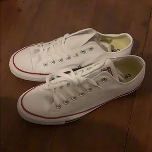 White converse allstar